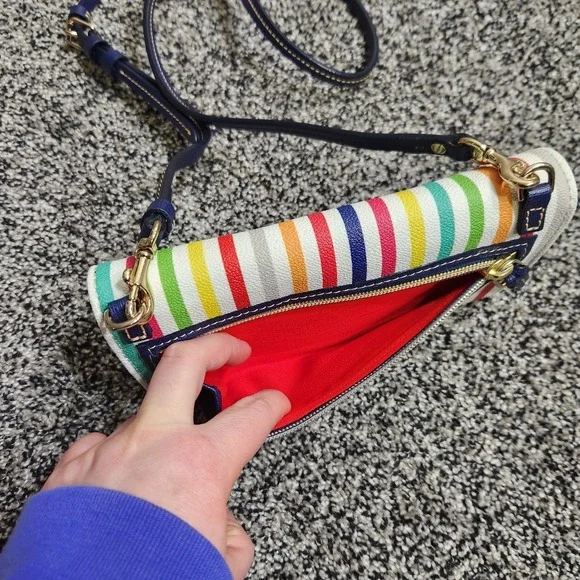 Dooney & Bourke Daphne multicolor Rainbow stripe crossbody Purse Colorful Chic - Picture 10 of 15
